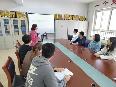 書香領(lǐng)航 閱筑未來(lái)——記我校第十五屆大學(xué)生讀書文化節(jié)開幕